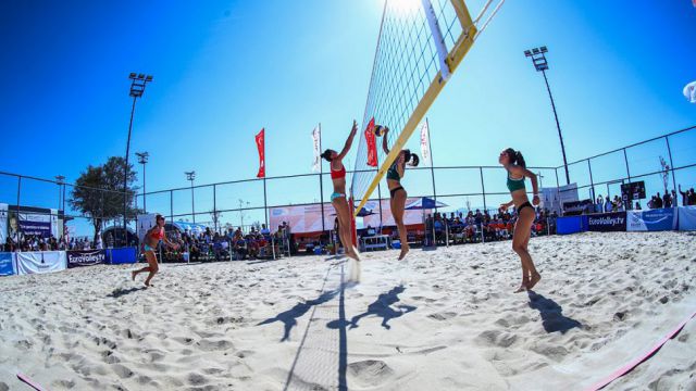 Plaj Voleybolunda Olimpiyatın yolu İzmir'de...