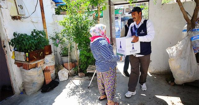 Büyükşehir, 40 bin aileye erzak yardımı yapacak