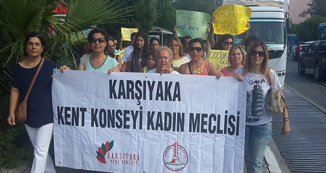 KARŞIYAKALI KADINLAR ADALET PEŞİNDE...