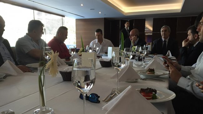 TBF BAŞKANI İZMİR'DE KULÜP TEMSİLCİLERİYLE BİR ARAYA GELDİ