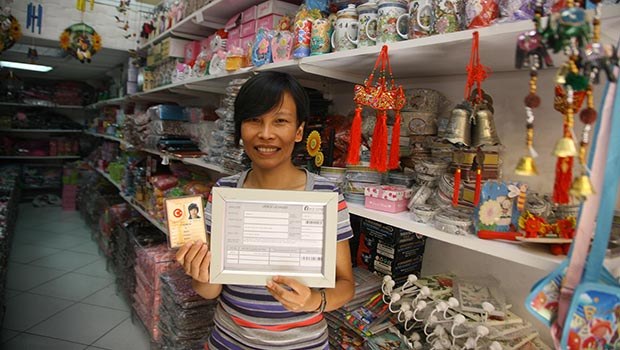 ÇİNLİ Jİ HONG SU, ARTIK KEMERALTI ESNAFI