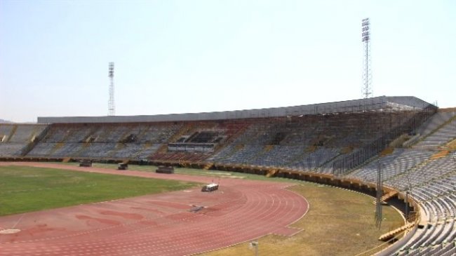 Atatürk Stadı bakımda, çim ihalesi de yapıldı...