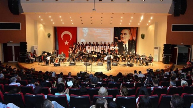 Kardeşler korosundan “kardeş” türküler