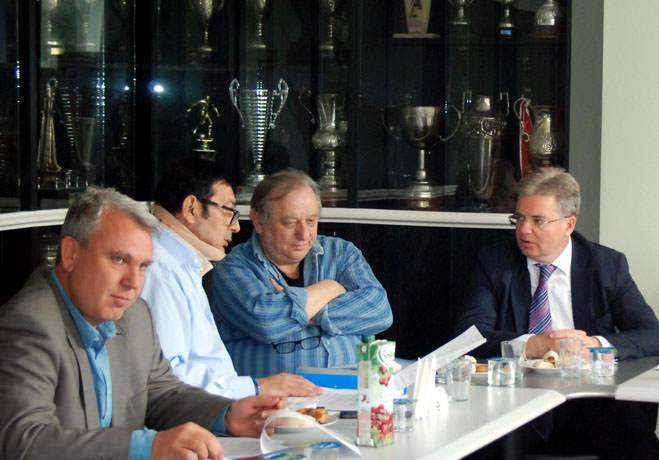 ALTAY KURTULUŞU İÇİN ŞİRKETLEŞİYOR...