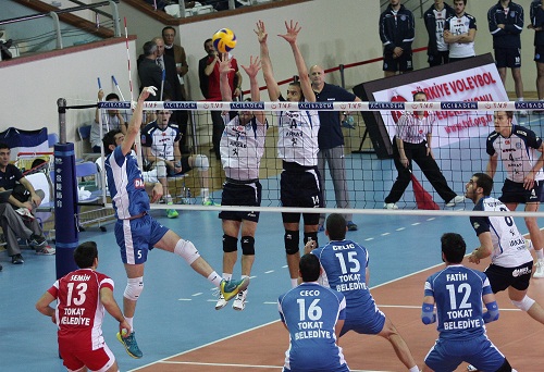 ARKASSPOR PLEVNE'Yİ İZMİR'DE TOKATLADI...