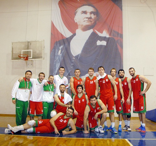 BOSTANLISPOR 2. YARIYA FARKLI BAŞLADI