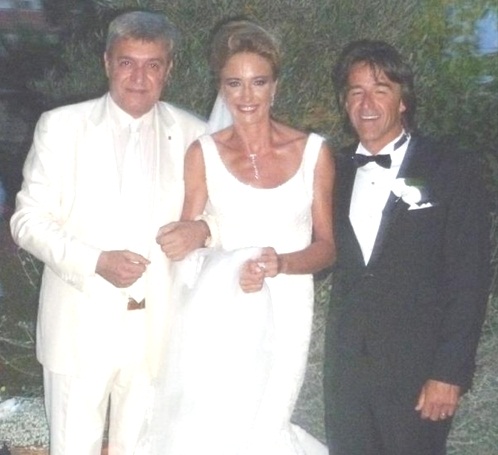 DÜNYA ŞAMPİYONU, OYUNCU ÇAĞLA KUBAT EVLENDİ