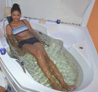 İZMİRLİ DOKTOR BALIKLAR İŞBAŞINDA