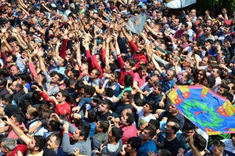 ŞİFALI MESİR MACUNU 475. KEZ SAÇILDI...