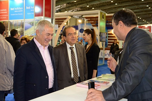 TURİZM FUARINDA MİLLETVEKİLİ TURİZMCİ BULUŞMASI