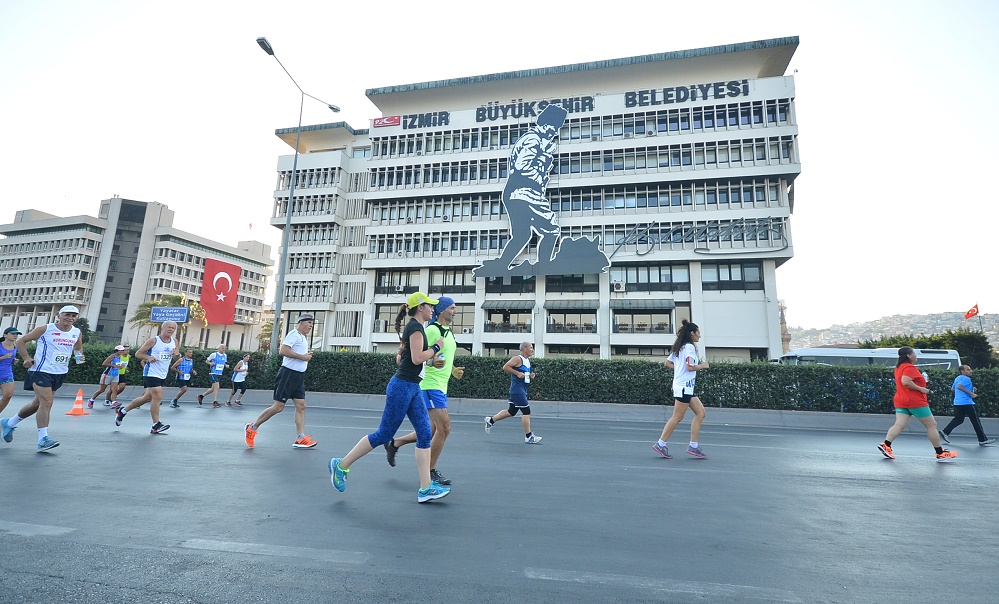 "Yarı" maraton, "tam" heyecan