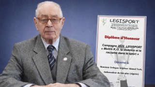 Erdoğan Arıpınar’a “Cezayir Fair Play Elçisi” unvanı ve Şeref Diploması...