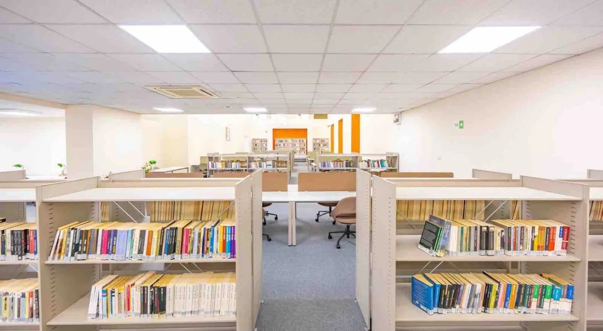 Hasan Ali Yücel Kütüphanesi açıldı