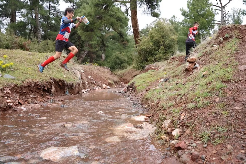 Oryantiringde hedef milli formayı kapmak... 