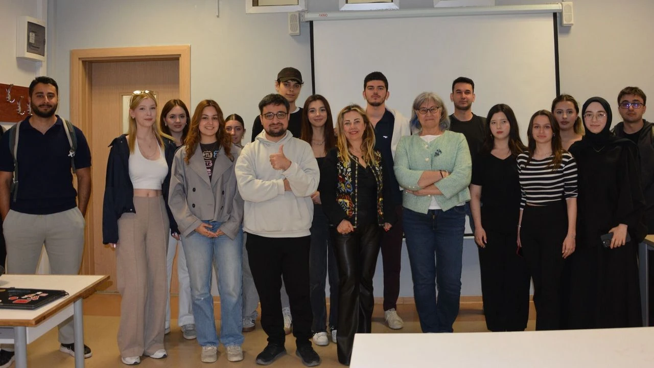 İGC Başkanı Gappi, üniversiteli genç gazeteci adaylarıyla buluştu...