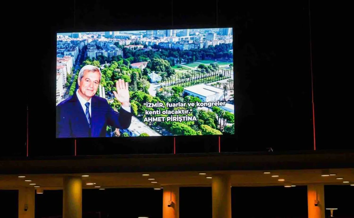 Ahmet Piriştina'nın sözü LED ekranla yenilendi