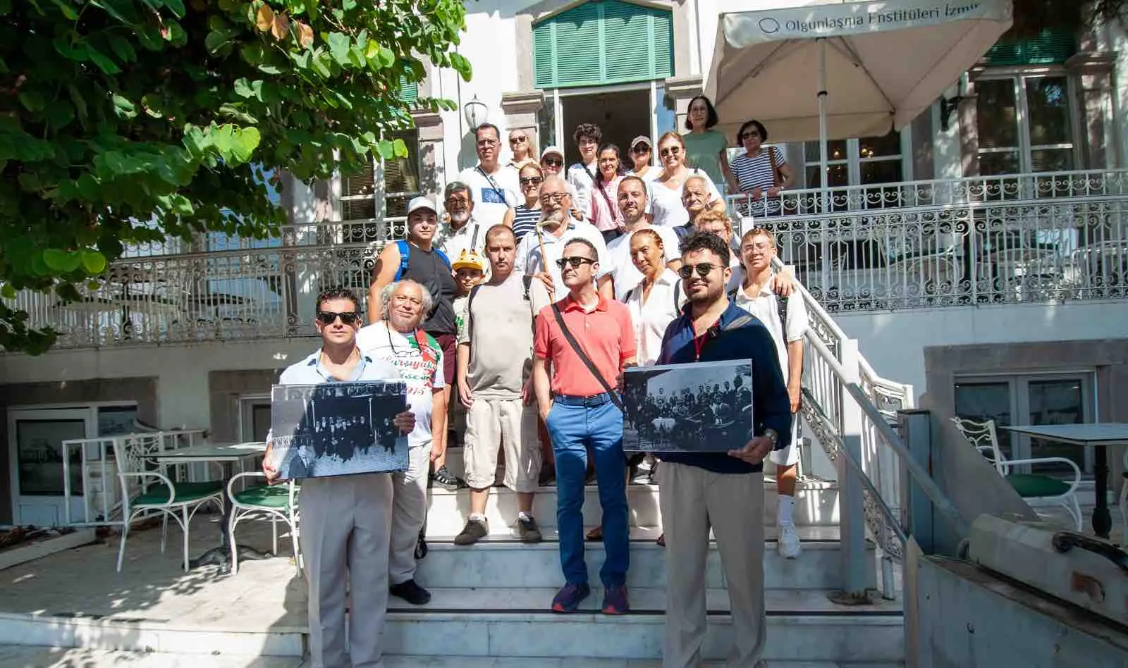 Atatürk’ün Adımlarıyla Karşıyaka rotasında turları başladı