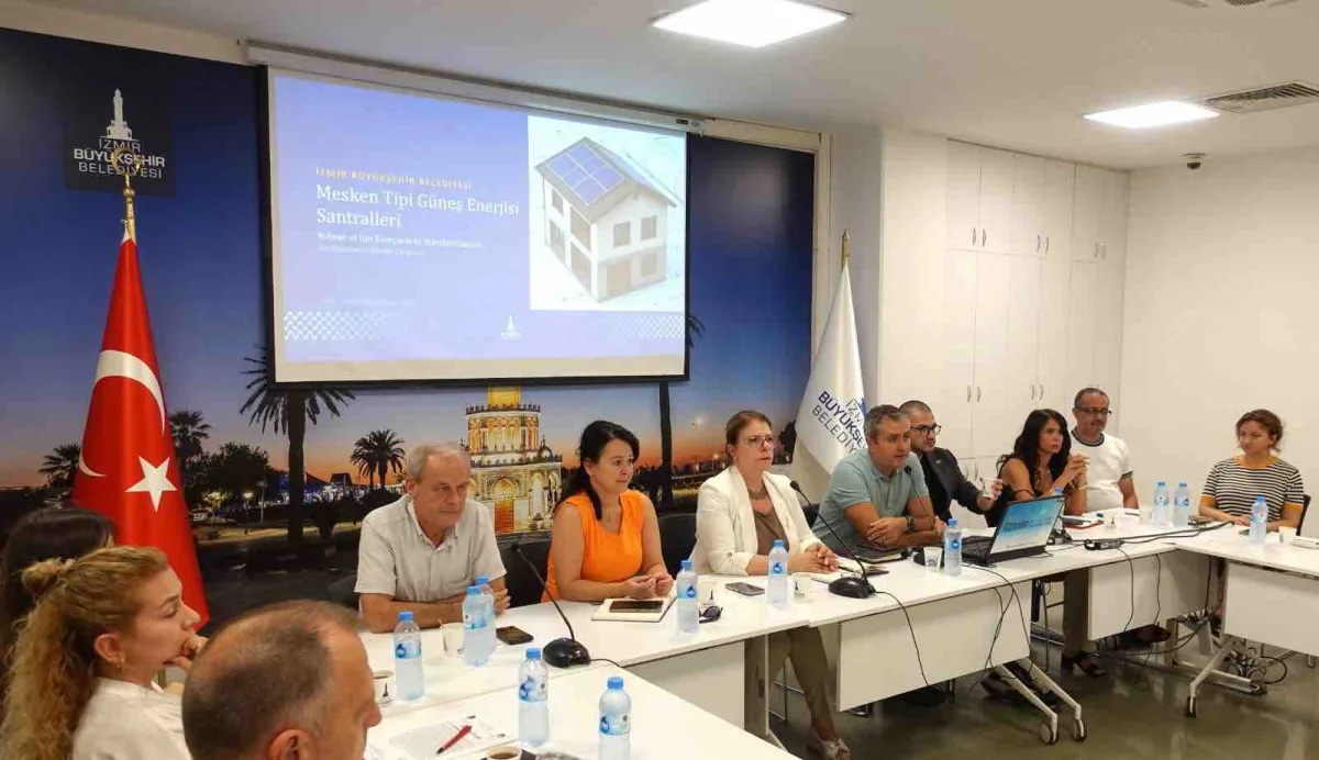 İzmir’in çatılarında güneş seferberliği