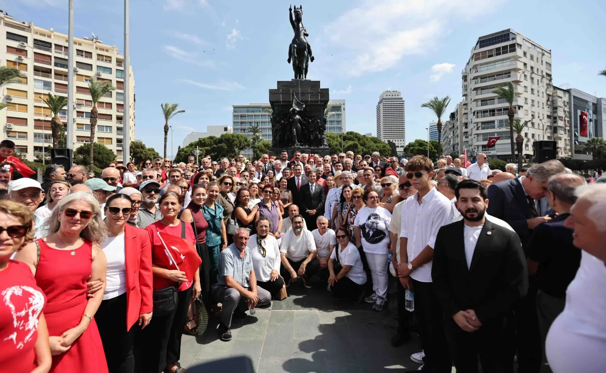 YENİ Parti İzmir'den 30 Ağustos mesajı
