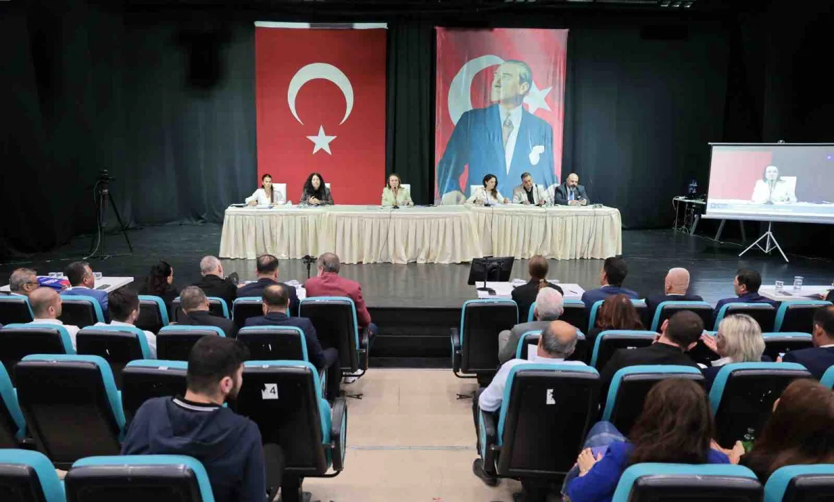 Konak’ta mahalleler birleşiyor