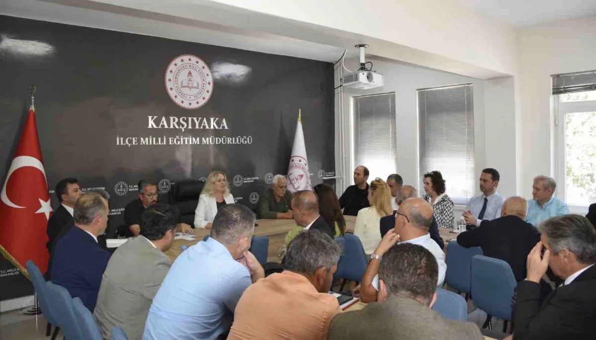 Karşıyaka’da ilkokulların eğitim gündemi masaya yatırıldı